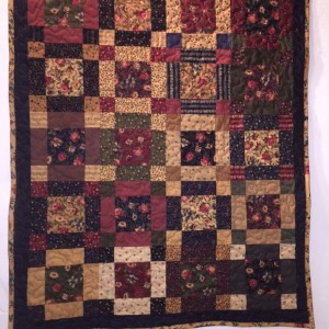 Country look lap quilt