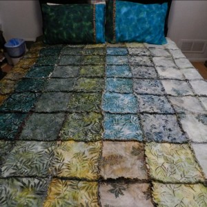 Artisan Batik - Rag Quilt (Robert Kaufmann