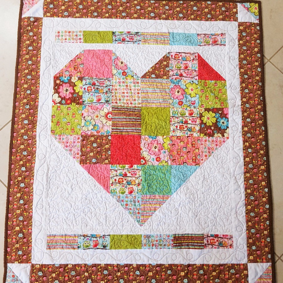 Patchwork Heart Baby Quilt Quiltsby me