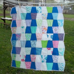 A Tumbler Baby Quilt