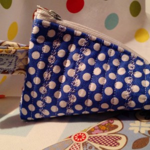 Triangle Quilted Zipper Pouch 