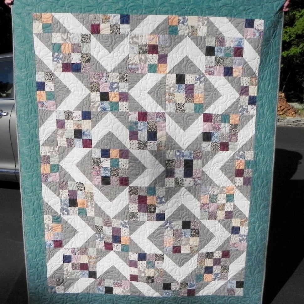 Downton Abbey Quilt - Sunny Skies pattern