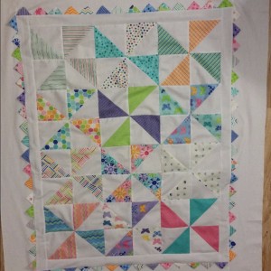 Pinwheel Prairie Points Baby Quilt Quiltsby Me
