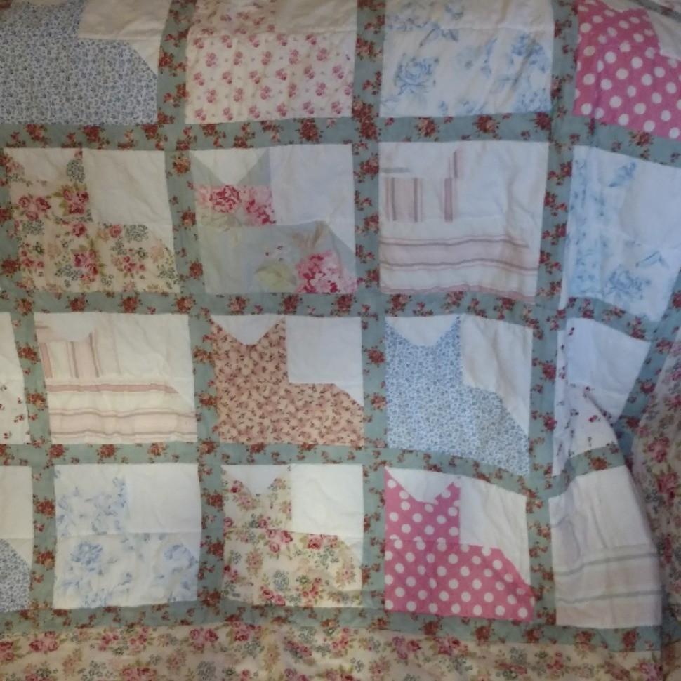 Pins and Paws Quilt