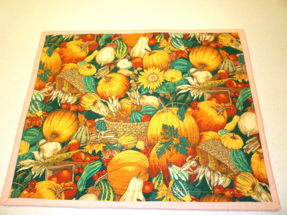 Reversible Placemats | Quiltsby.me