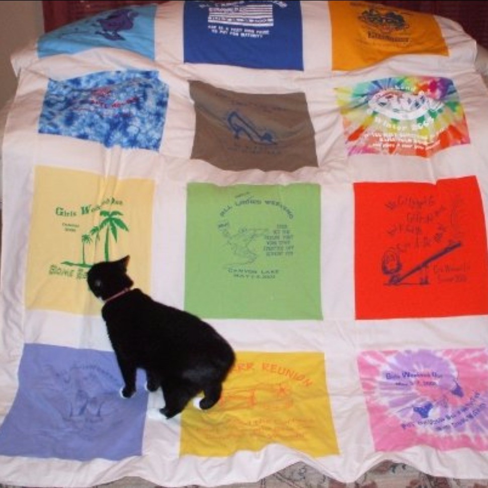 GNO T-shirt quilt