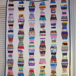 Strips and Strings Tumbler Quilt