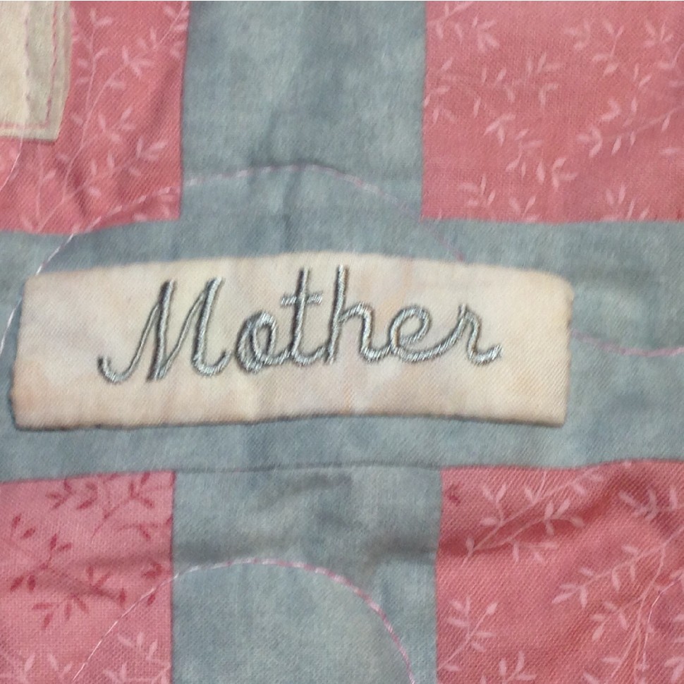 Mother s Handkerchief Quilt Quiltsby me