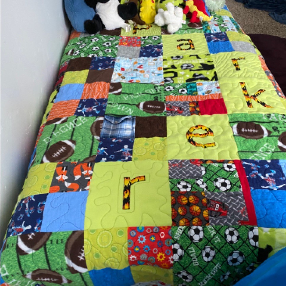 Twin bed quilt