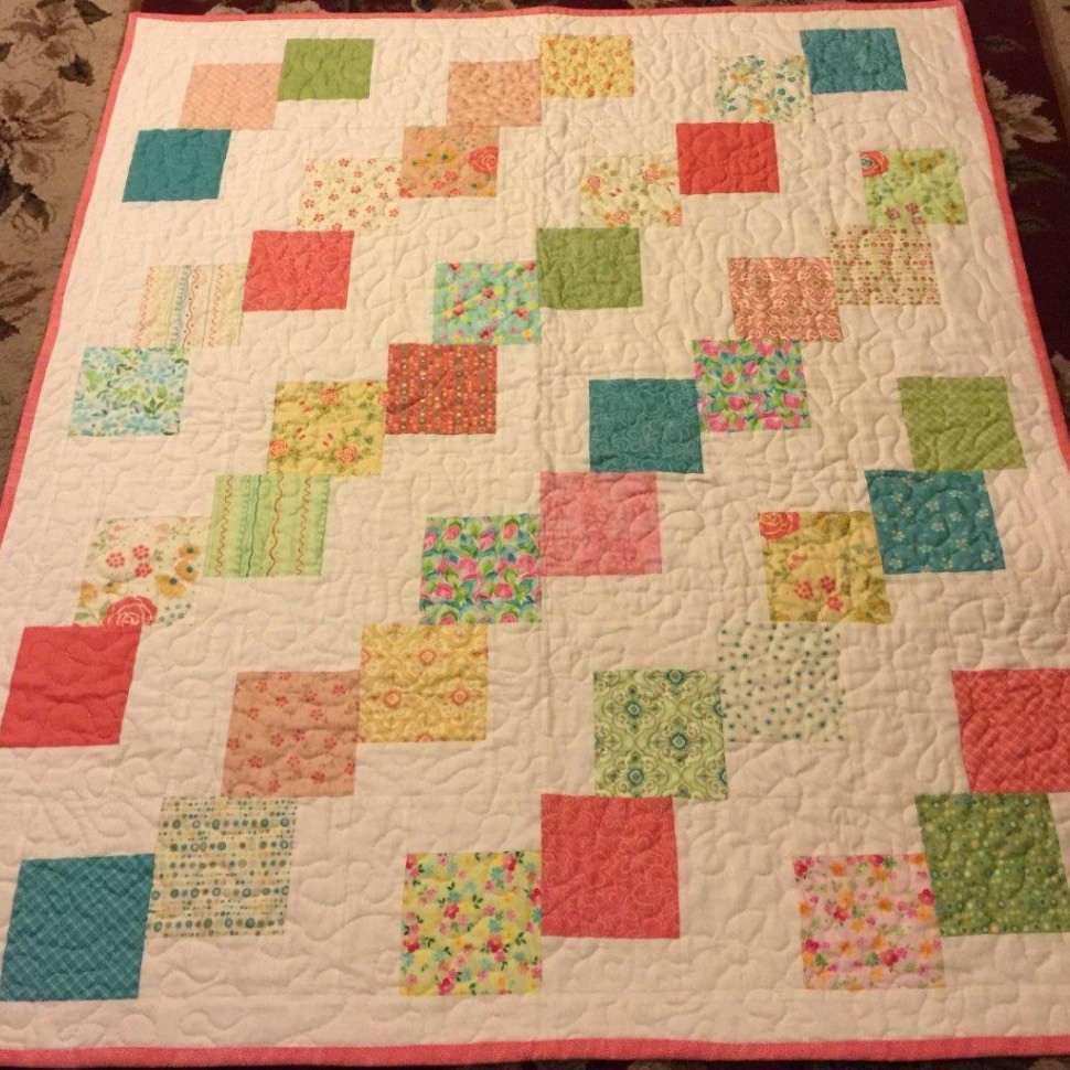 Falling Charms Baby Quilt Quiltsby me