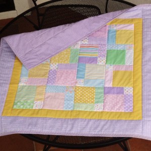 Disappearing 9 Patch Baby Quilt