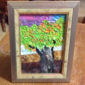 Cheerful Framed Picture Quilt For My Desk