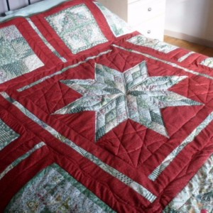 Red and green sampler quilt